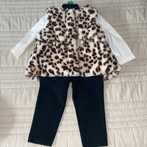 NWT Little Me Leopard Set